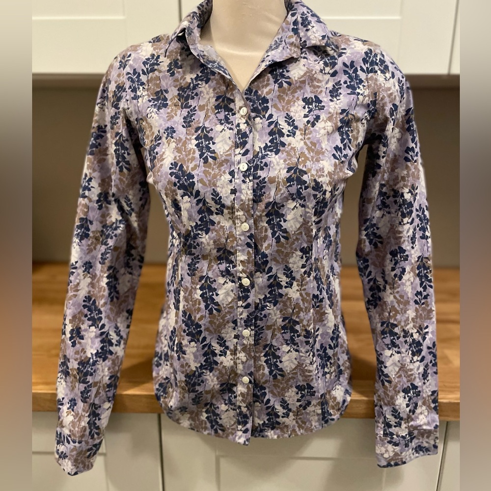 Eddie Bauer Floral Button-Up Blouse